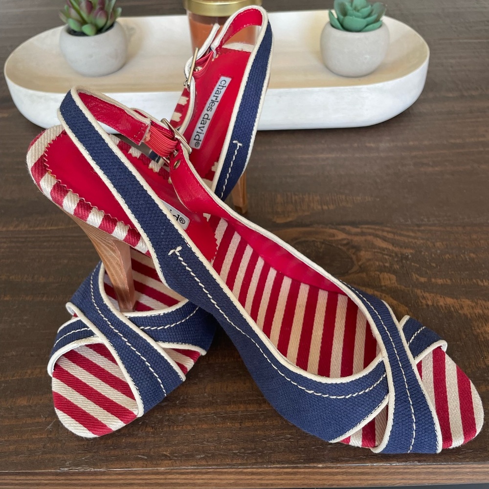 NWOT Charles David Sandal Slingback Heels